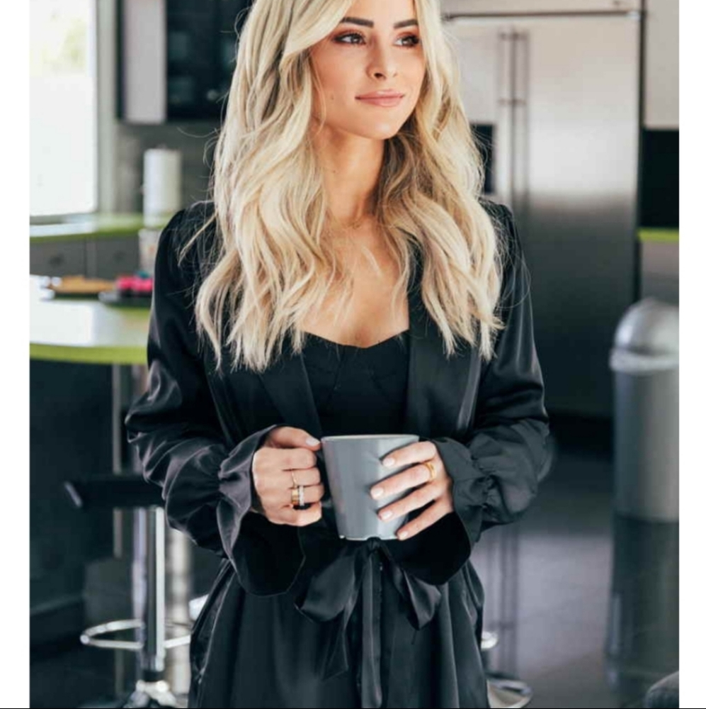 Lani the Label Robe NWT